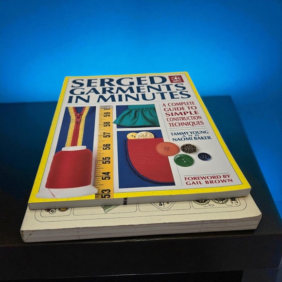 Vintage 1974 Super Sewing New Bishop/Arch Book and Serged Garments in Minutes - Picture 12 of 16